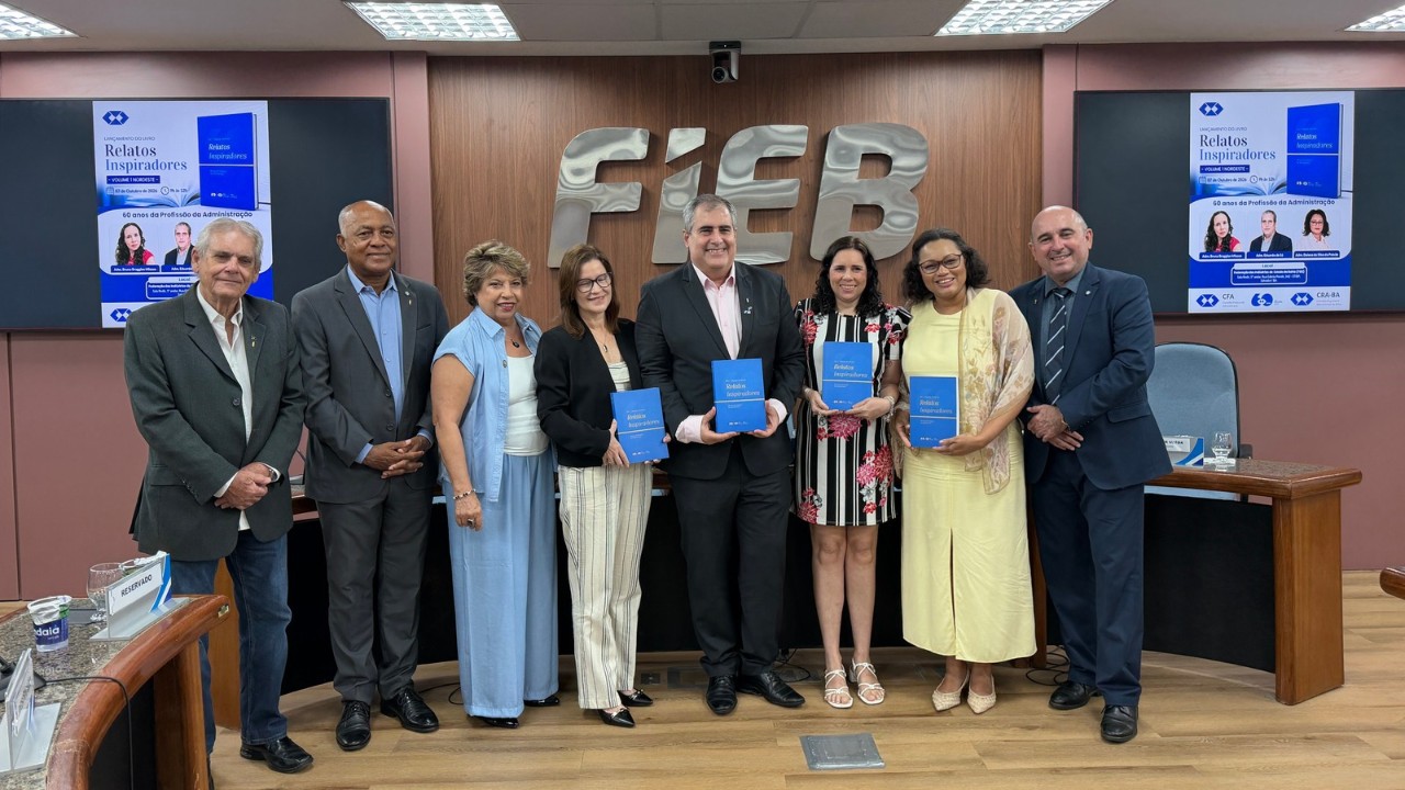 No momento, você está visualizando Presidente do CFA participa de plenária e lançamento do livro Relatos Inspiradores na Bahia
